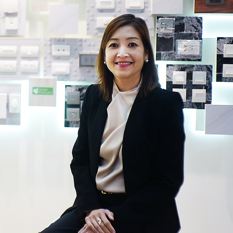 Schneider Electric_Tassanarom Goodier McCormick_LianneMui_r